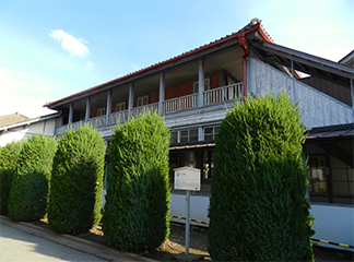 女工館